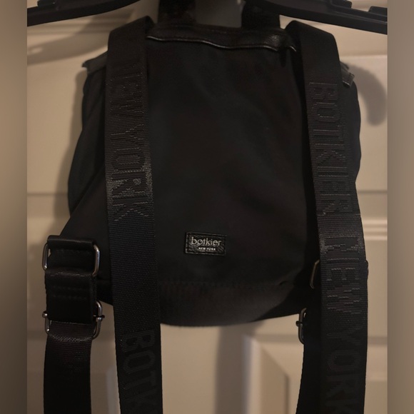 Botkier backpack purse - Picture 5 of 6
